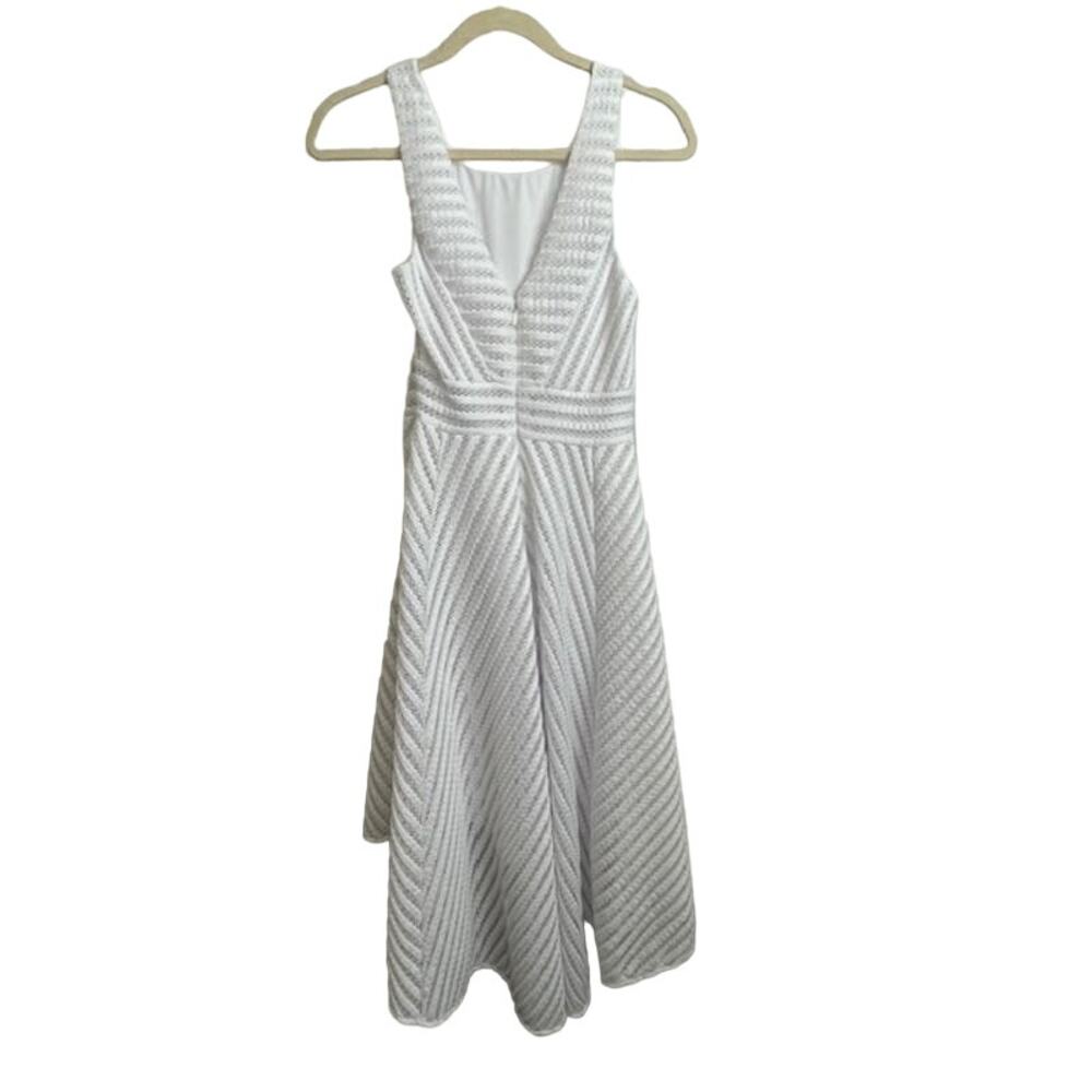 Lilly Pulitzer women's "Tilly Midi Dress" in white. - Picture 3 of 13